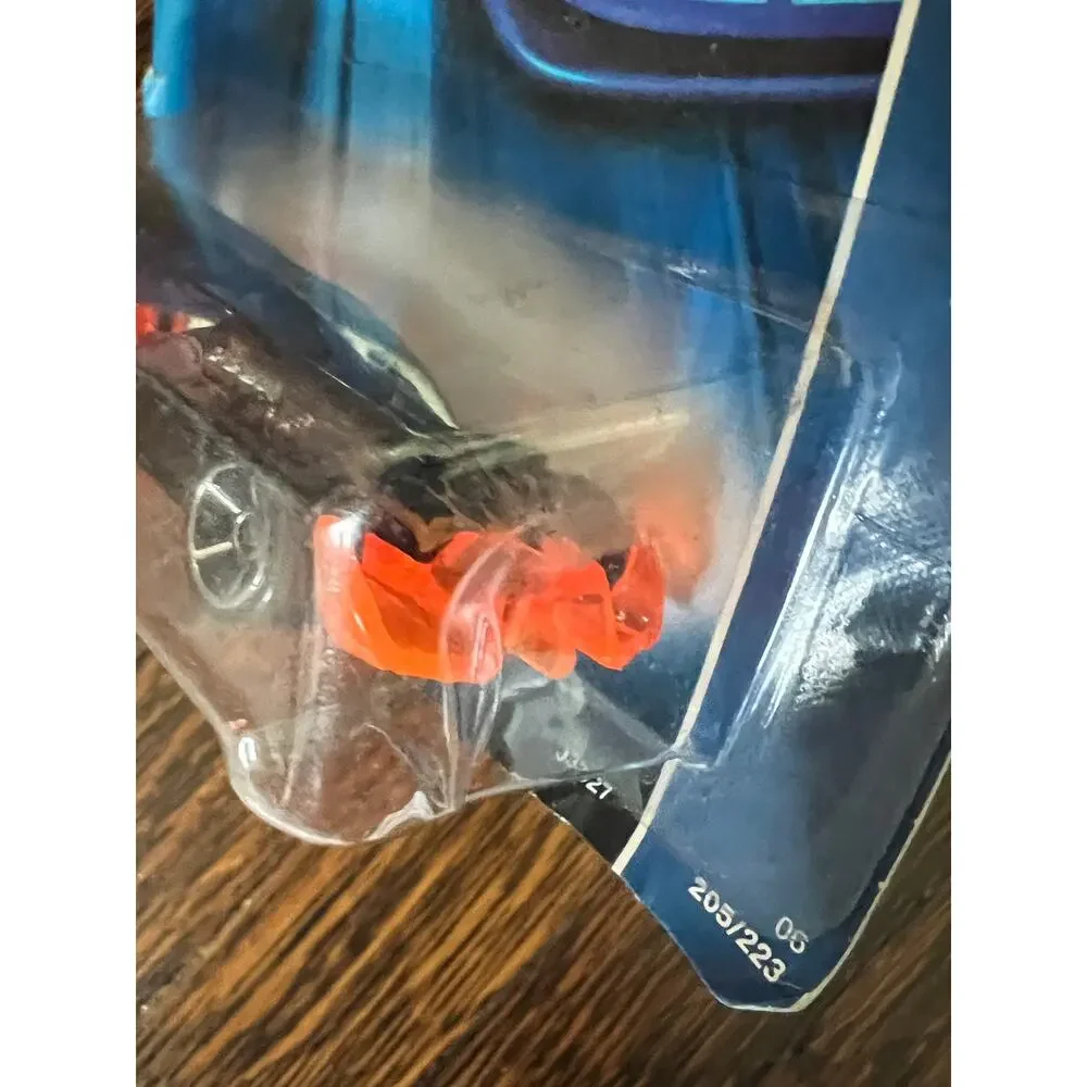 Hot Wheels 2006 Vulture Roadster 205 Mainline Diecast Car 5 Spoke Orange New